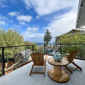 Apartment Sunrise Escape - Close To The Beach!, Victoria